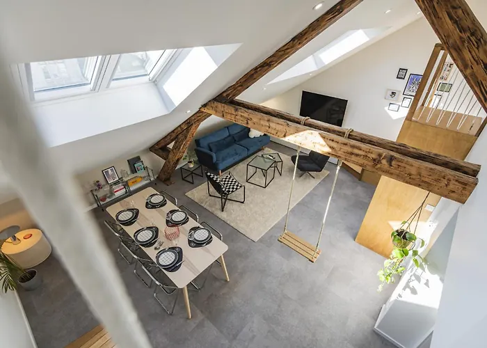 Le Sacré Perchoir De La Cathédrale *