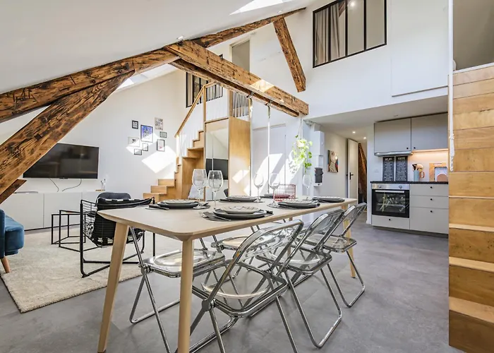 Le Sacré Perchoir De La Cathédrale *